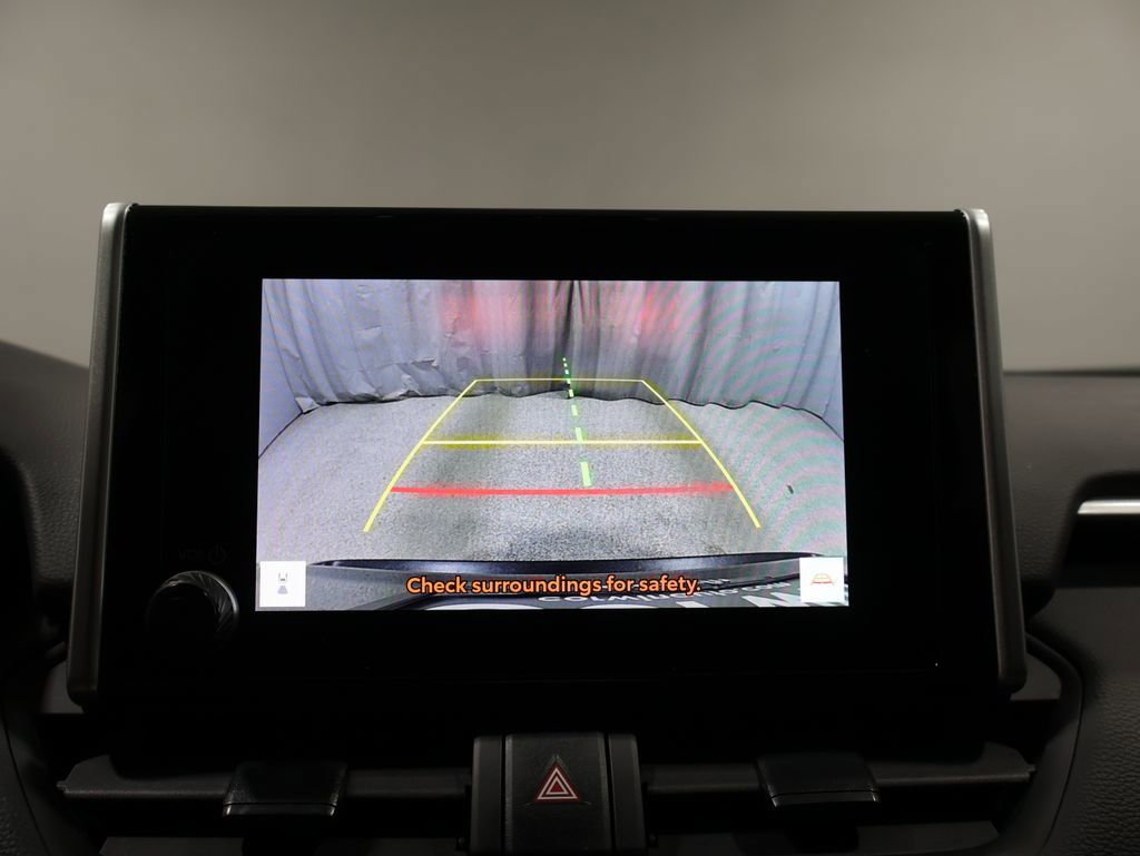Used 2025 Toyota RAV4 XLE image 21