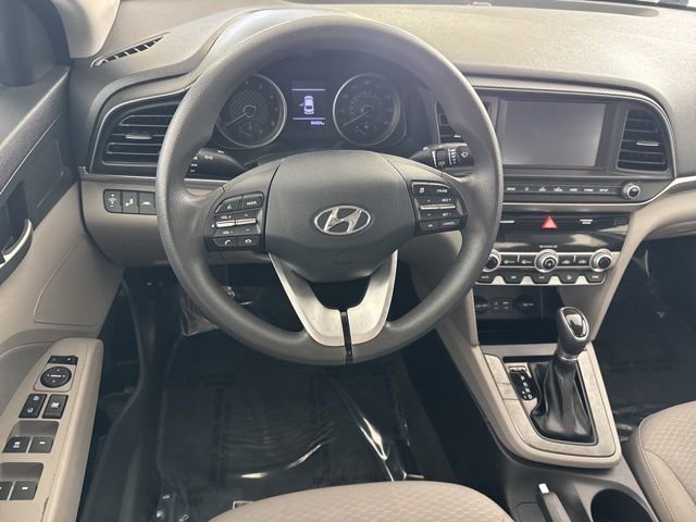 Used 2020 Hyundai Elantra SEL image 25
