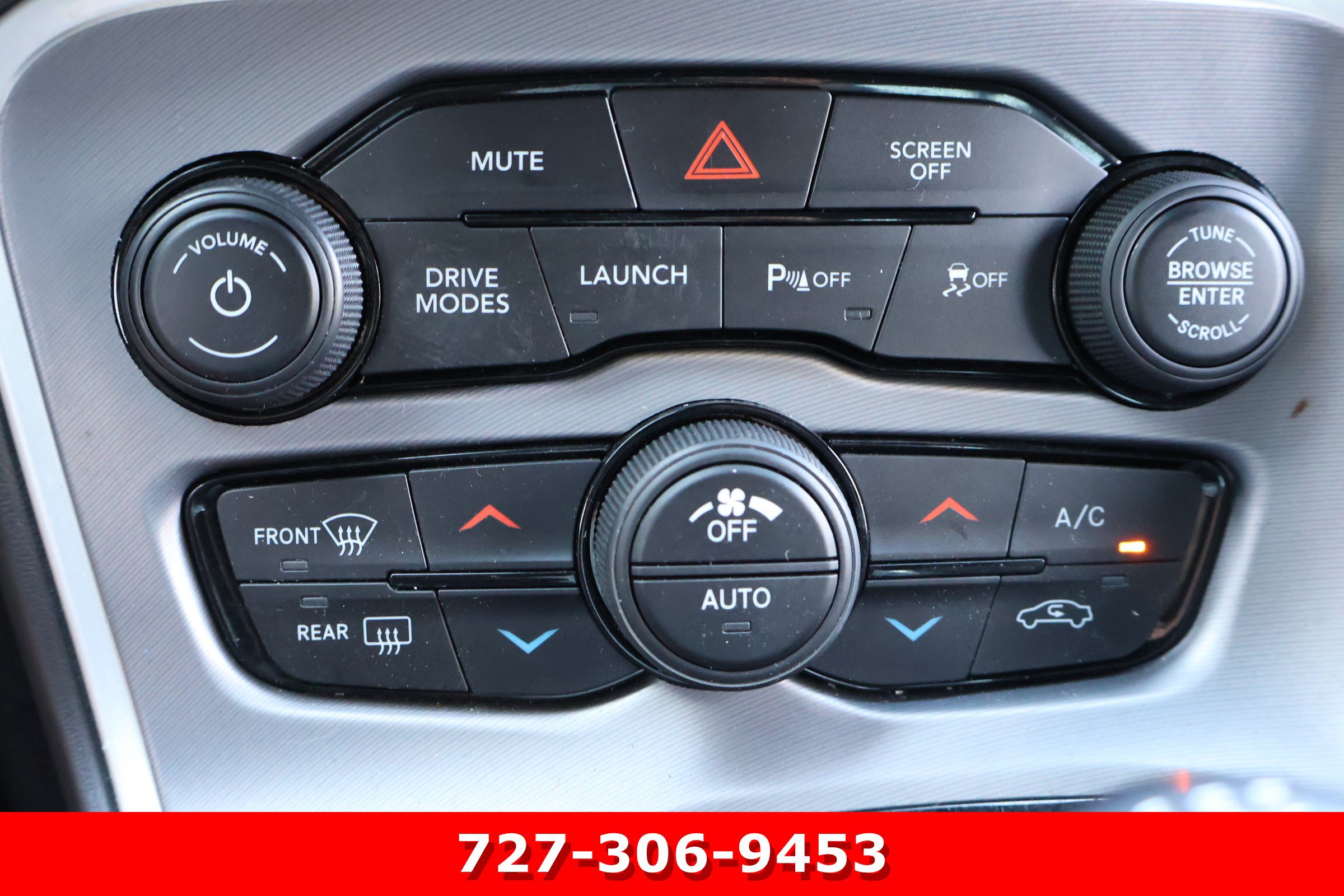 Used 2019 Dodge Challenger R/T Scat Pack w/ Shaker Package RWD image 25
