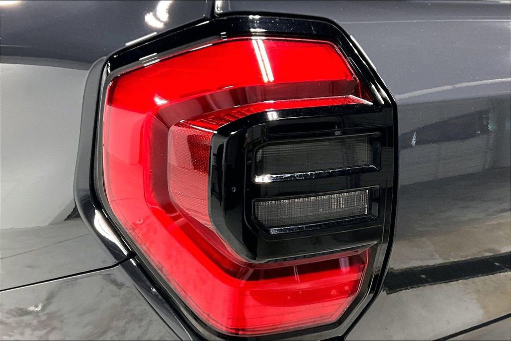 Used 2025 Toyota 4Runner TRD Off-Road image 38