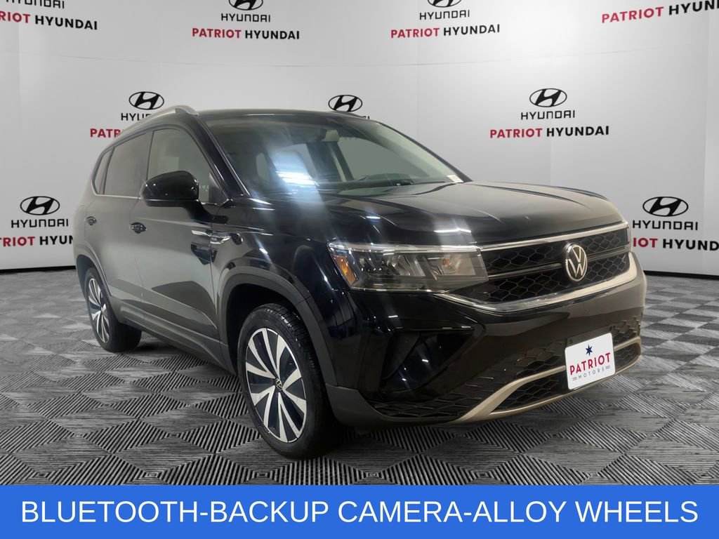 Used 2022 Volkswagen Taos SE AWD/4WD image 4