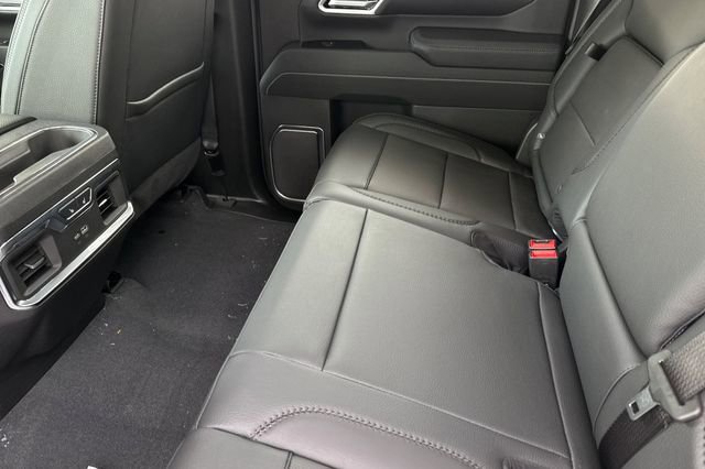 New 2026 GMC Sierra 2500 Denali w/ Denali Reserve Package image 13
