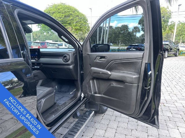 Used 2023 Chevrolet Colorado Trail Boss AWD/4WD image 22
