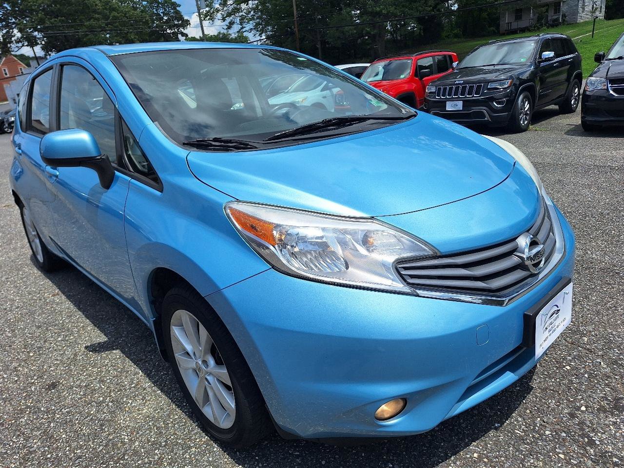 Used 2014 Nissan Versa Note SV w/ SL Package FWD image 2