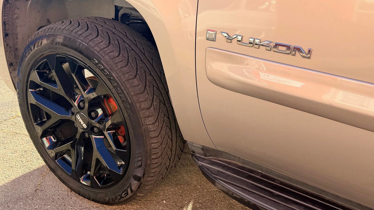 Used 2007 GMC Yukon SLT w/ SLT Preferred Equipment Group image 37