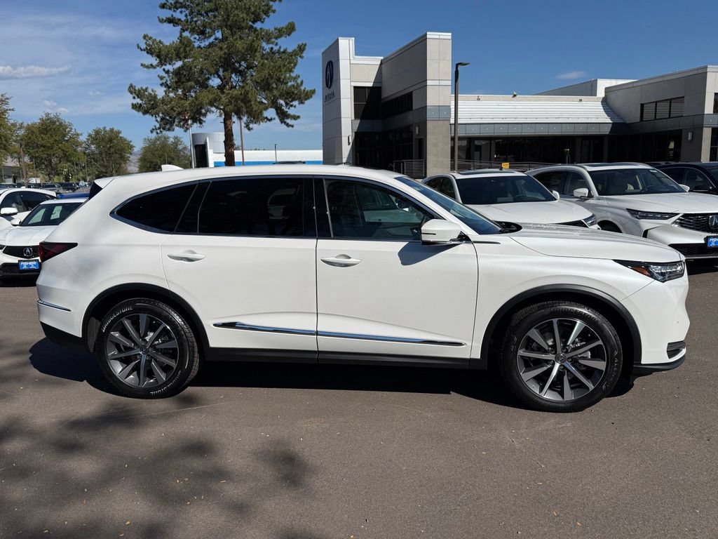 Certified 2026 Acura MDX w/ Technology Package AWD/4WD image 4