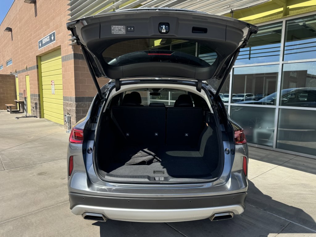 Used 2023 INFINITI QX50 Luxe image 37
