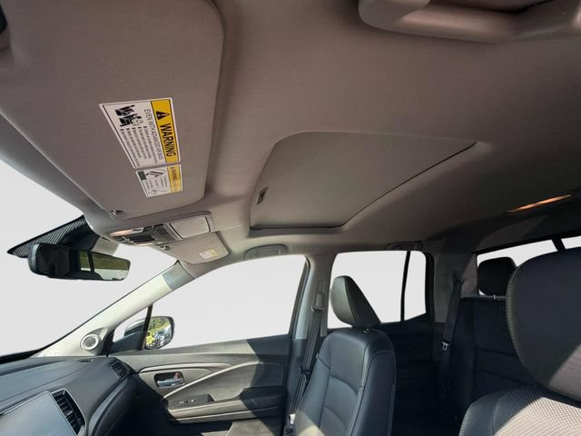 Certified 2025 Honda Ridgeline RTL image 25