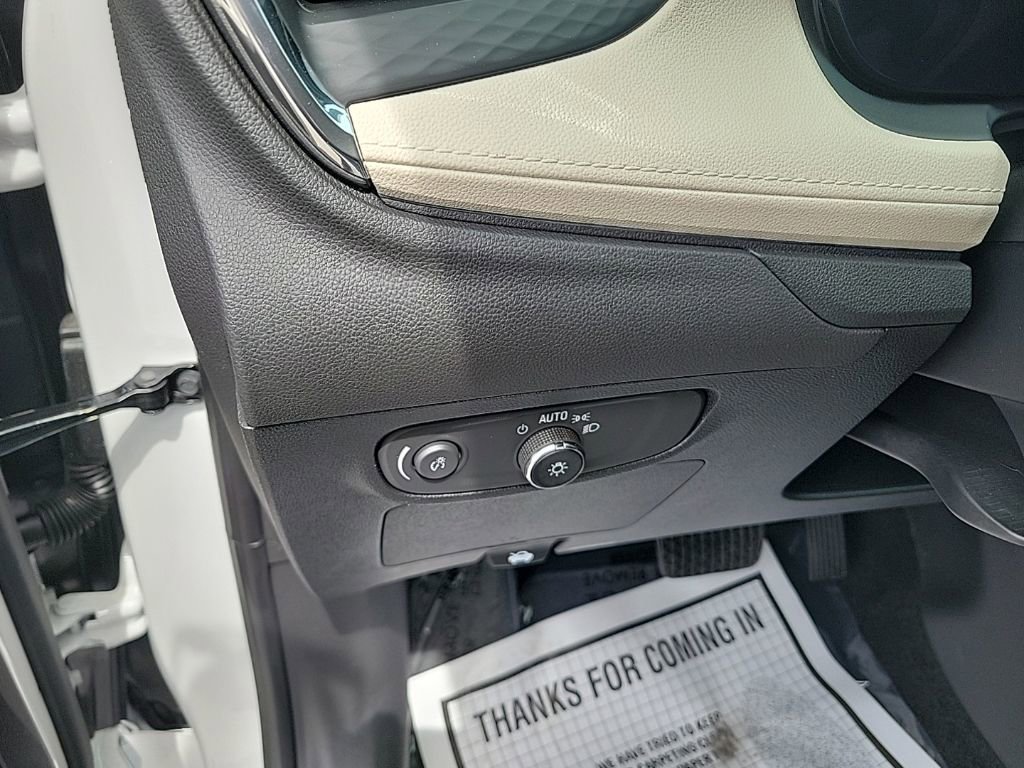 Used 2025 Buick Encore GX Avenir w/ Avenir Technology Package AWD/4WD image 13