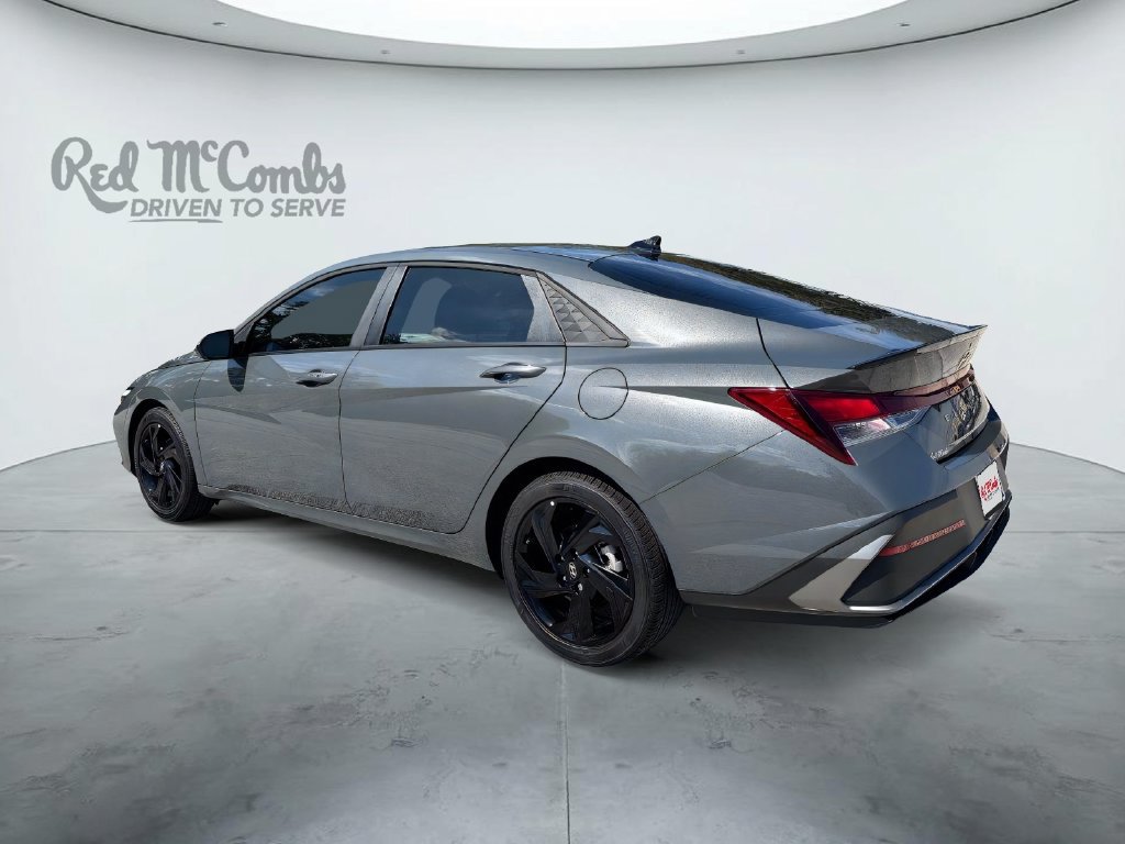 New 2026 Hyundai Elantra SEL Sport FWD image 4