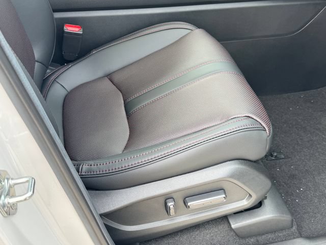 New 2026 Honda Pilot Black Edition image 10