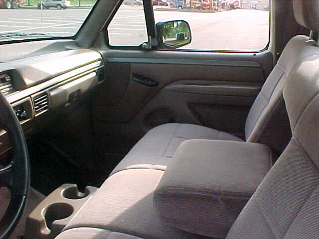 Used 1994 Ford F150 XLT image 15