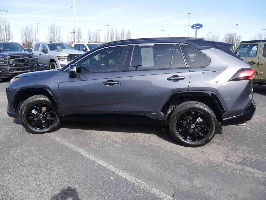 Used 2023 Toyota RAV4 XSE image 17