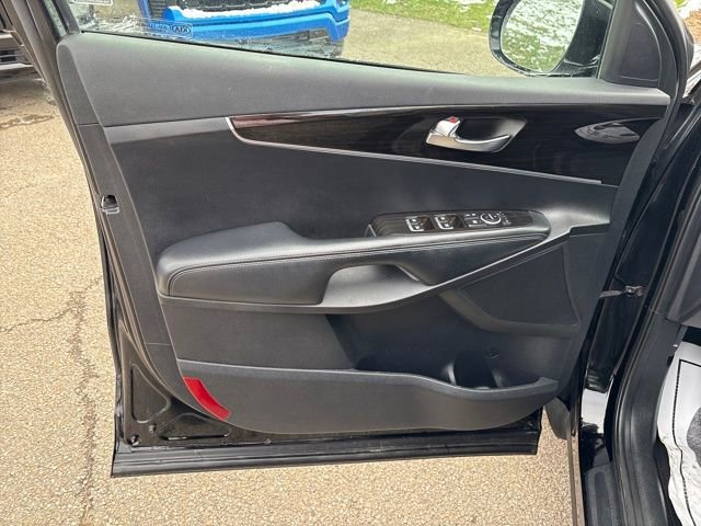 Used 2019 Kia Sorento LX image 7