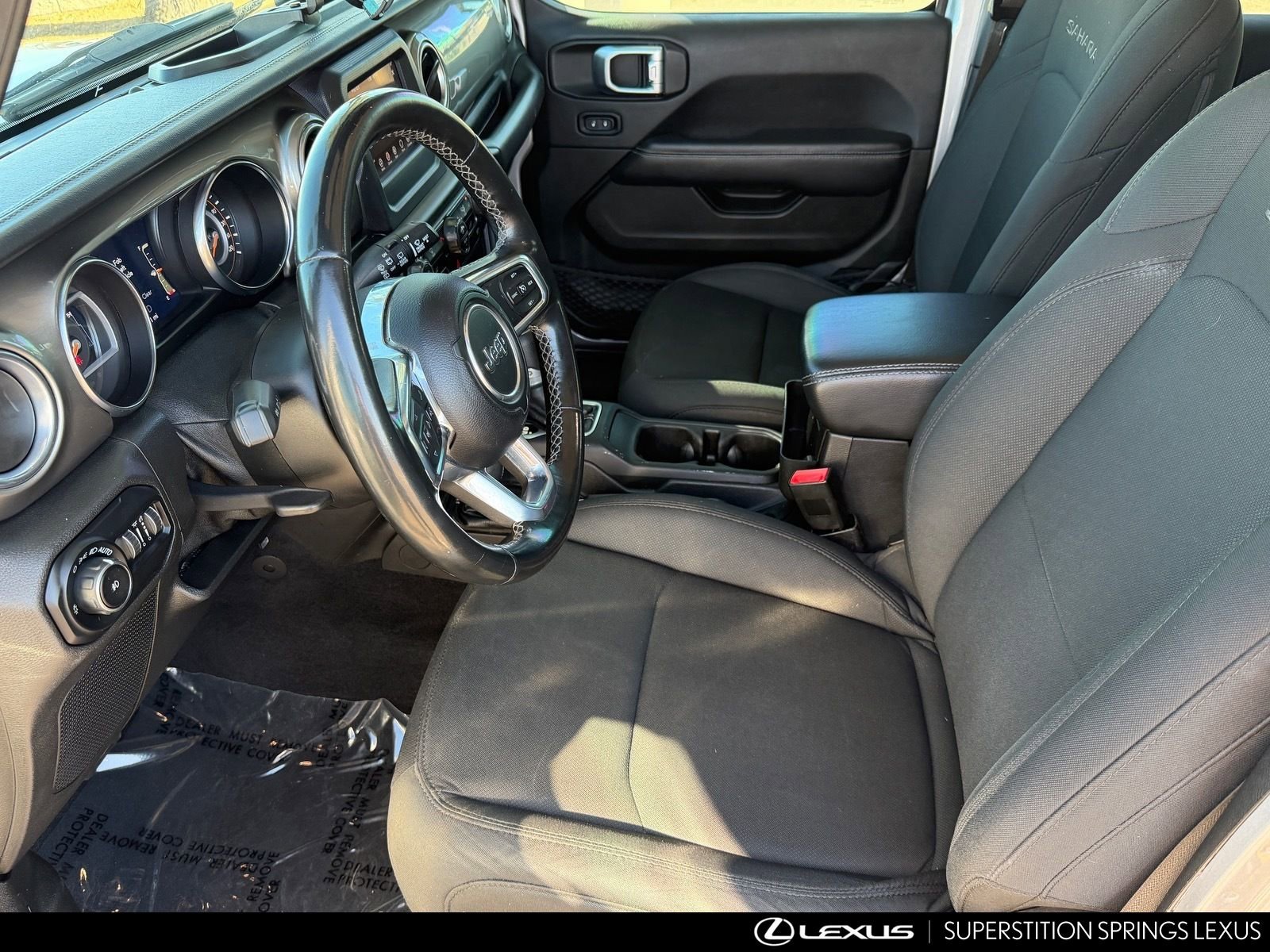 Used 2020 Jeep Wrangler Unlimited Sahara image 15