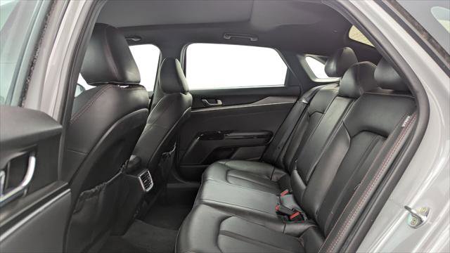 Used 2022 Kia K5 GT FWD image 17