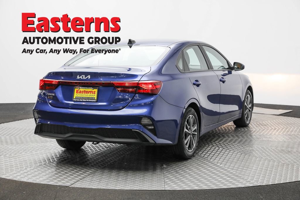 Used 2023 Kia Forte LXS image 5
