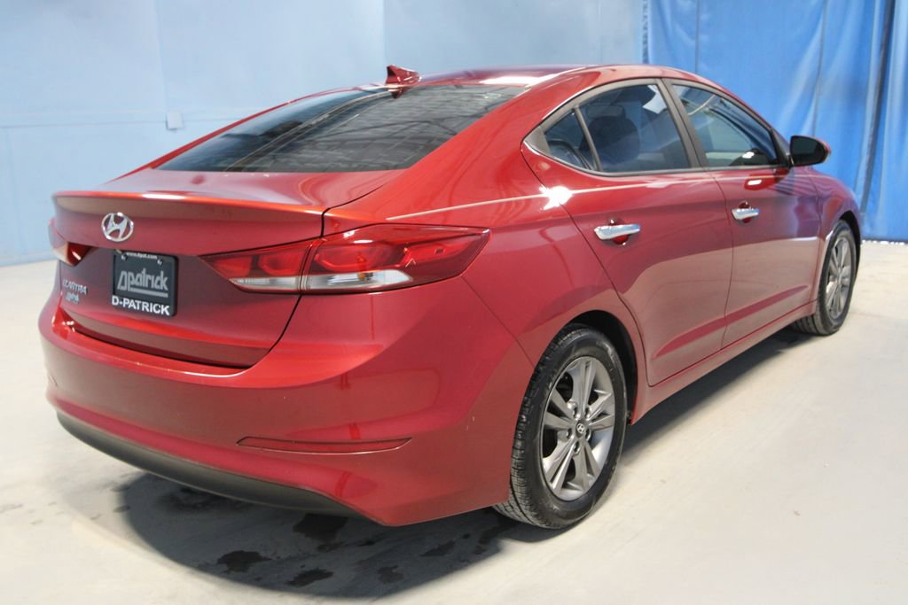 Used 2017 Hyundai Elantra SE image 26