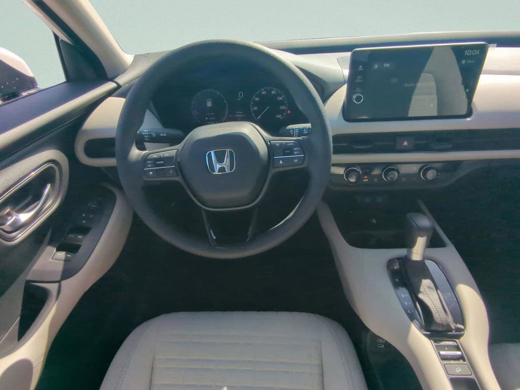 New 2026 Honda HR-V LX image 12