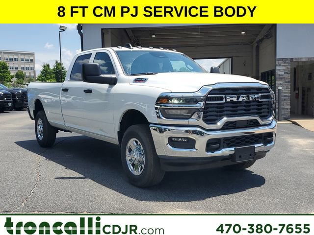New 2025 RAM 2500 Tradesman w/ Chrome Appearance Group