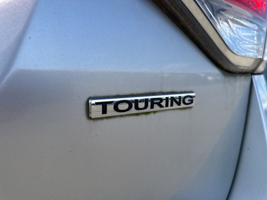 Used 2014 Honda Odyssey Touring image 4