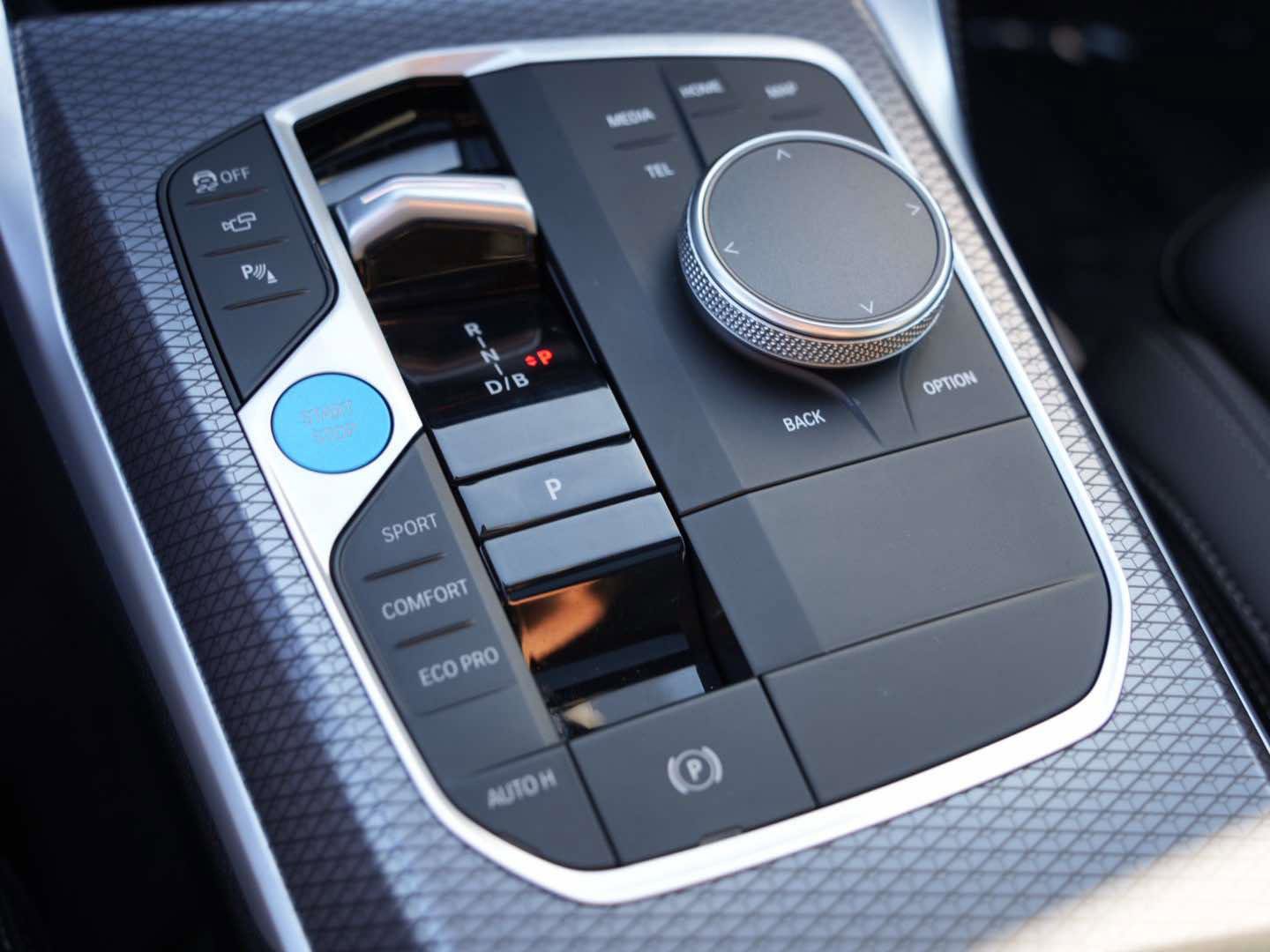 Certified 2025 BMW i4 M50 image 22