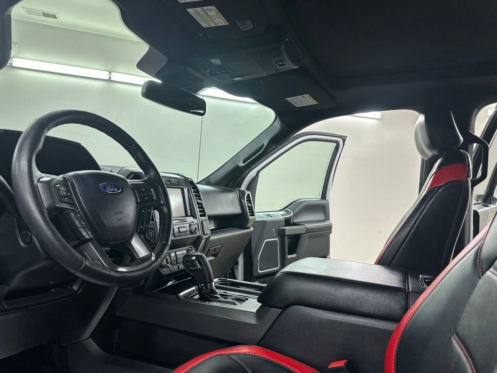 Used 2019 Ford F150 Lariat w/ Equipment Group 502A Luxury AWD/4WD image 34