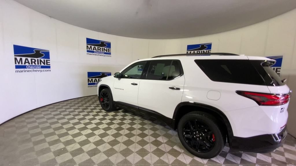 Used 2024 Chevrolet Traverse Premier w/ Redline Edition FWD image 8