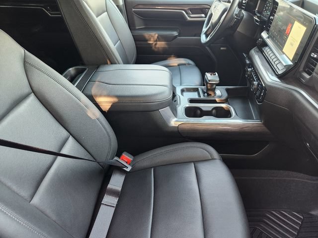 Used 2024 Chevrolet Silverado 1500 LTZ AWD/4WD image 19