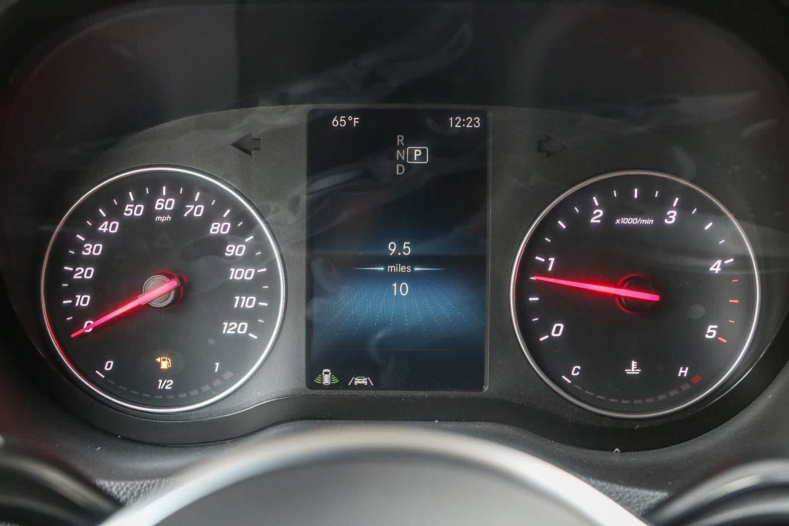 Used 2024 Mercedes-Benz Sprinter 2500 image 21