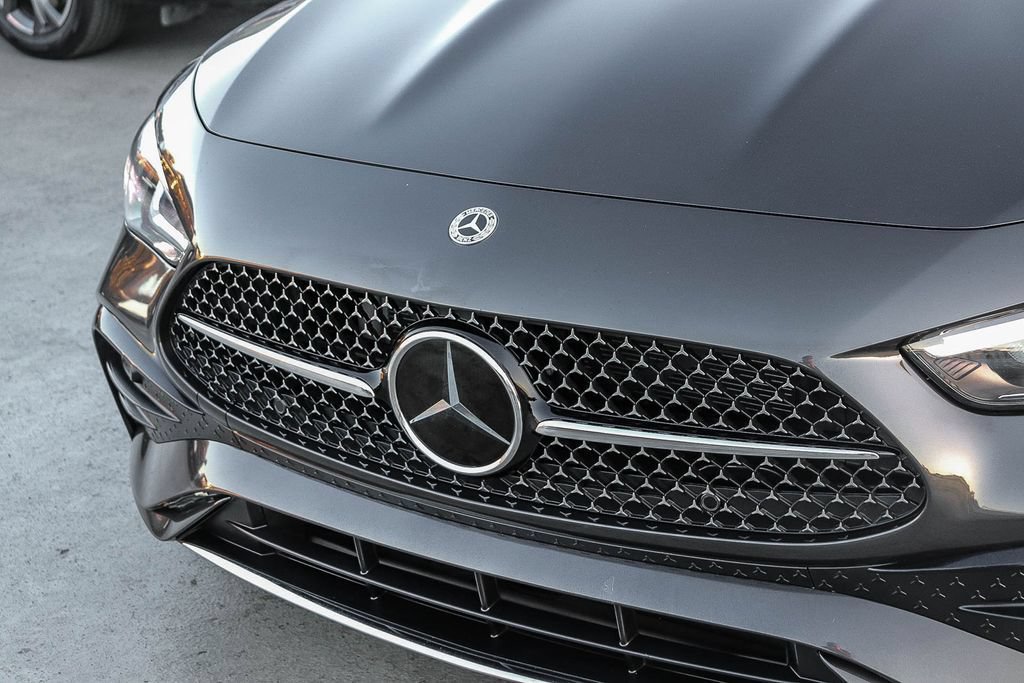 Used 2024 Mercedes-Benz CLE 300 4MATIC Coupe image 6