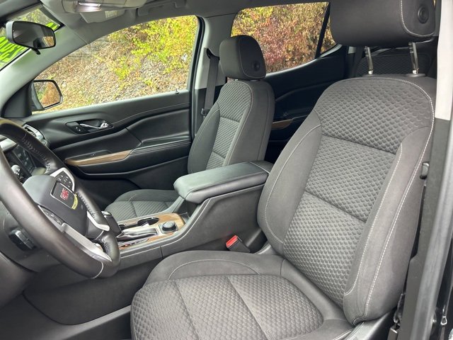 Used 2019 GMC Acadia SLE w/ LPO, Floor Liner Package image 24