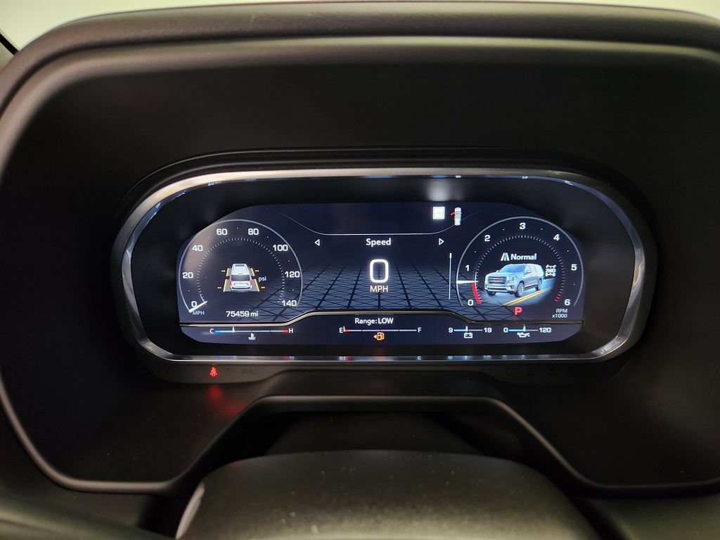 Used 2022 GMC Yukon SLT w/ SLT Luxury Package AWD/4WD image 15