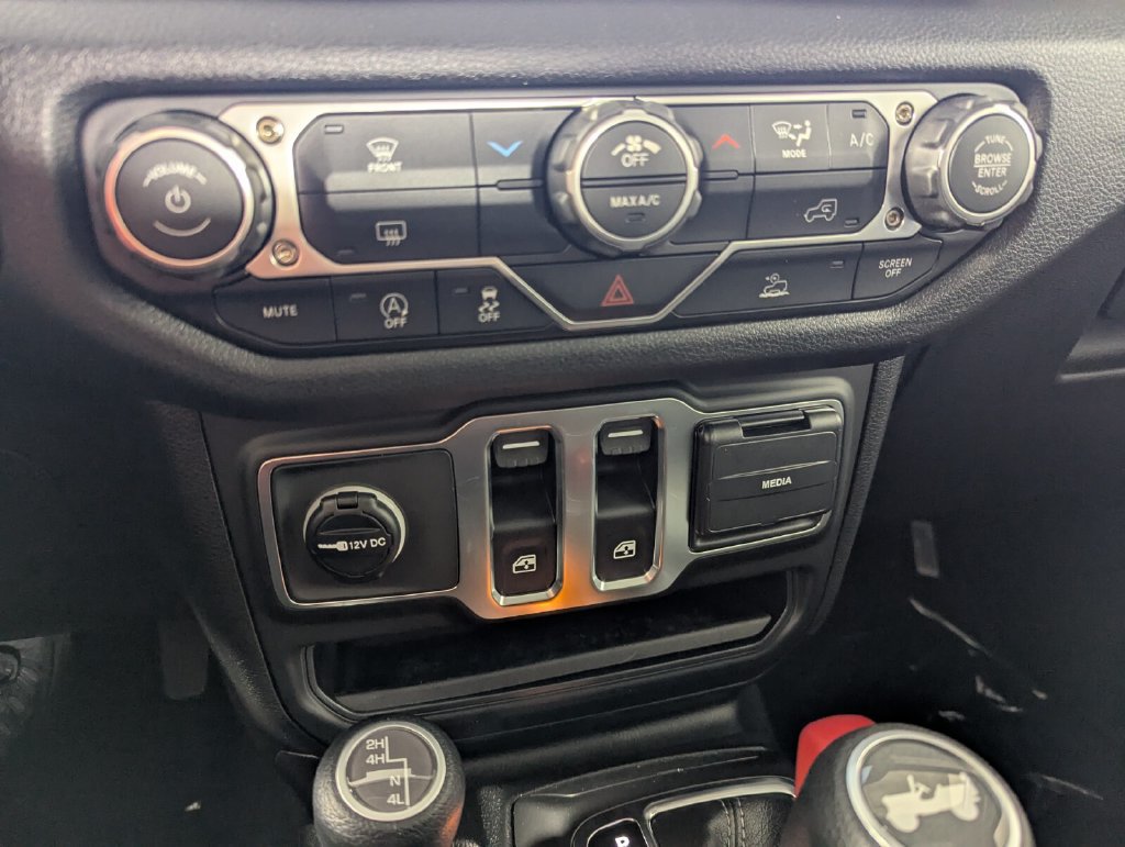 New 2026 Jeep Wrangler Sport AWD/4WD image 22