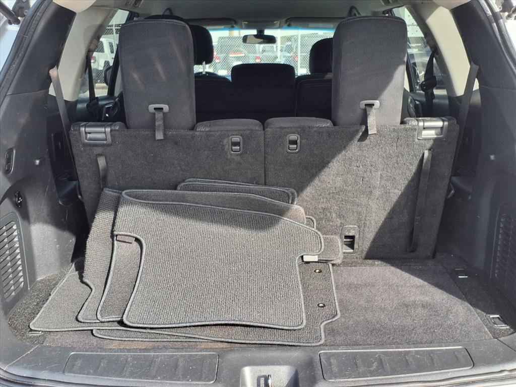 Used 2014 Nissan Pathfinder S image 19