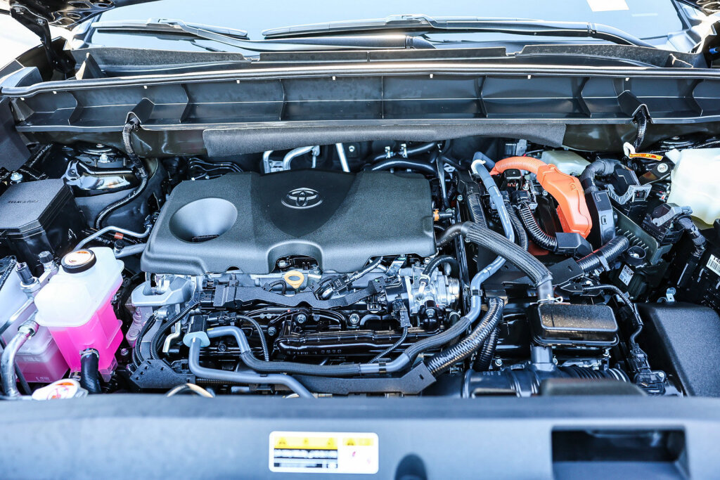 Certified 2025 Toyota Highlander Limited image 18