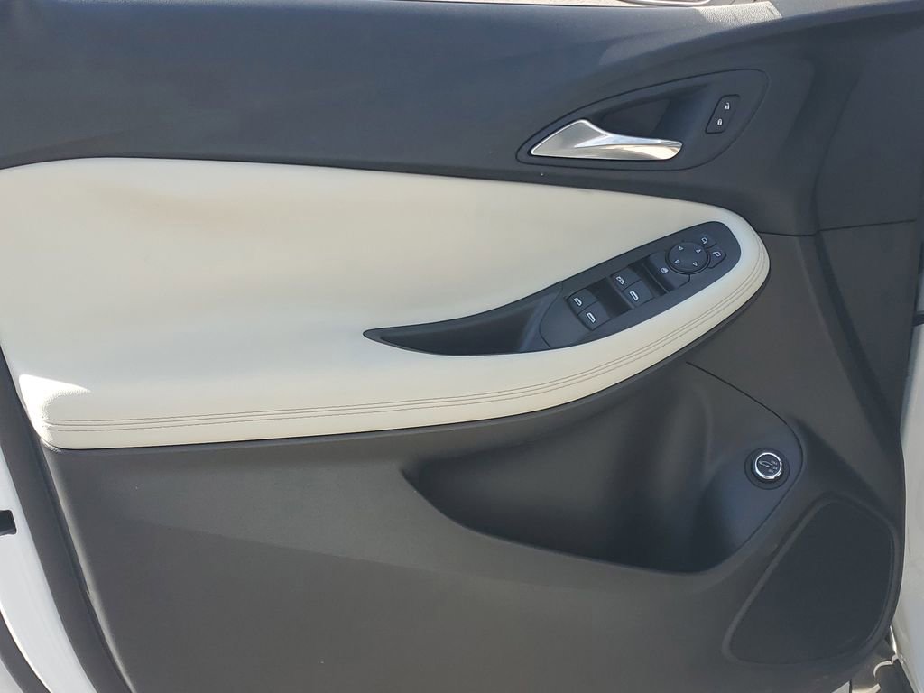 Used 2022 Buick Encore GX Select FWD image 20