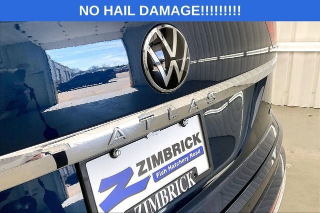Used 2023 Volkswagen Atlas Cross Sport SEL Premium R-Line AWD/4WD image 9