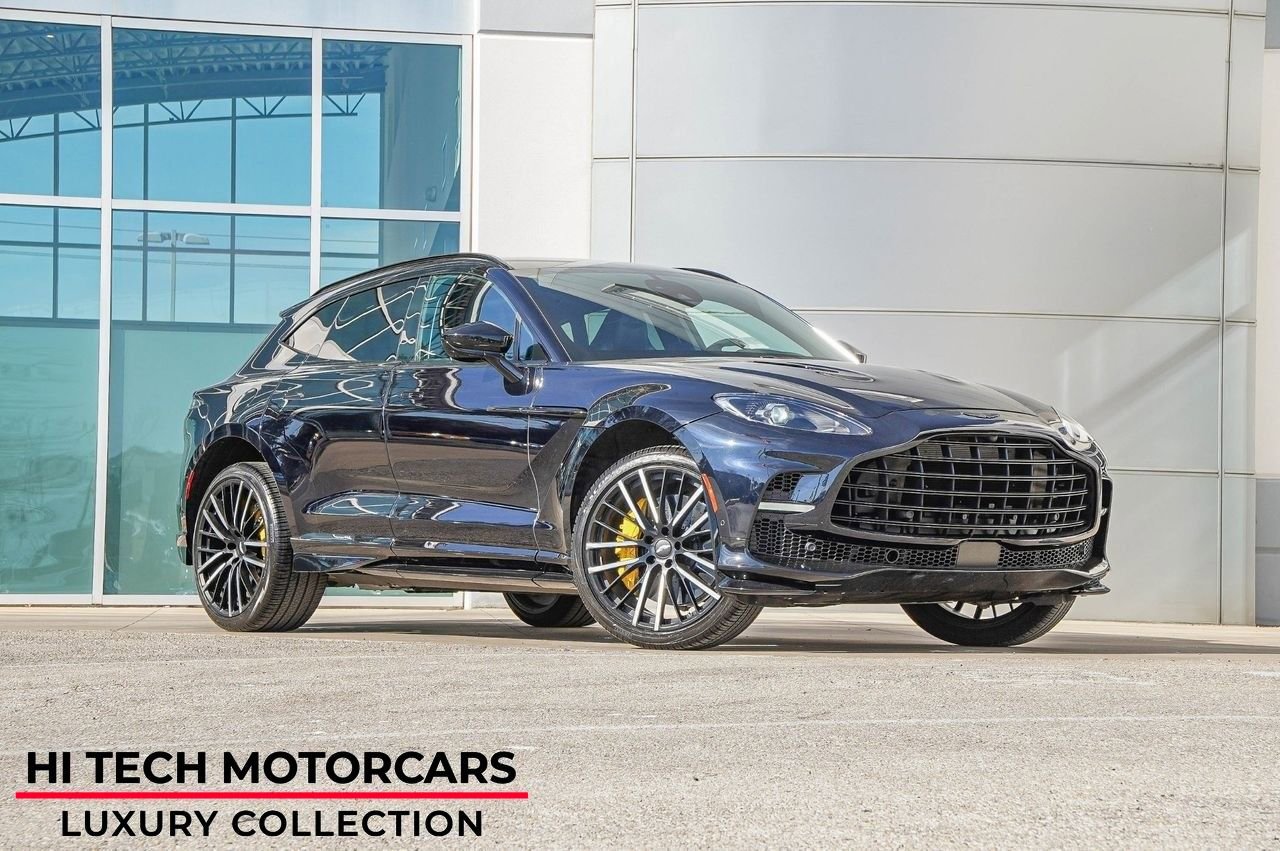 Used 2024 Aston Martin DBX 707 image 1