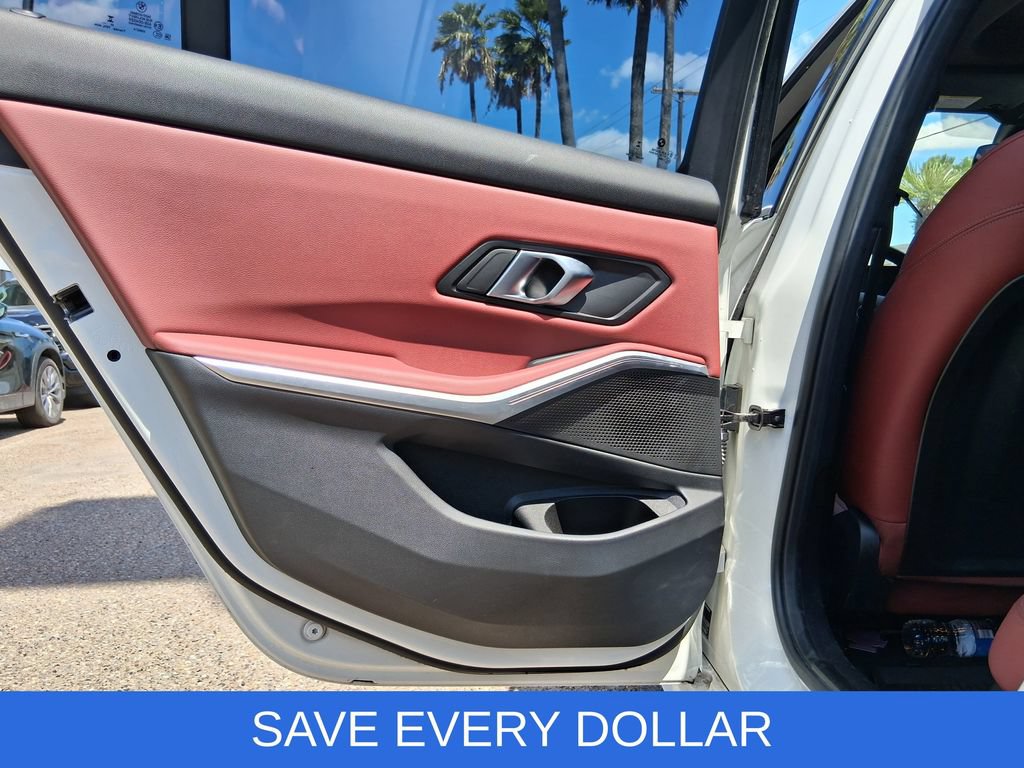 Used 2024 BMW 330i Sedan w/ Premium Package RWD image 16