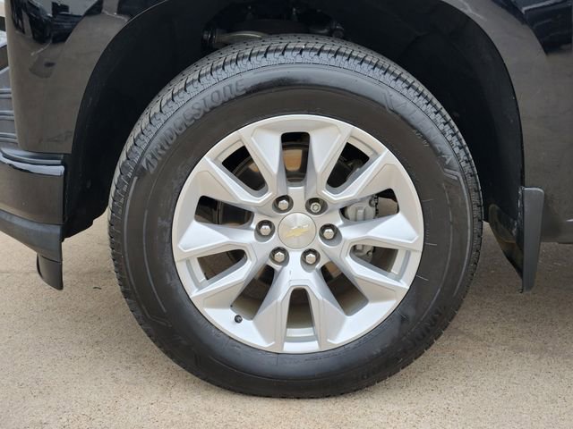 Used 2019 Chevrolet Silverado 1500 Custom w/ Custom Value Package RWD image 16