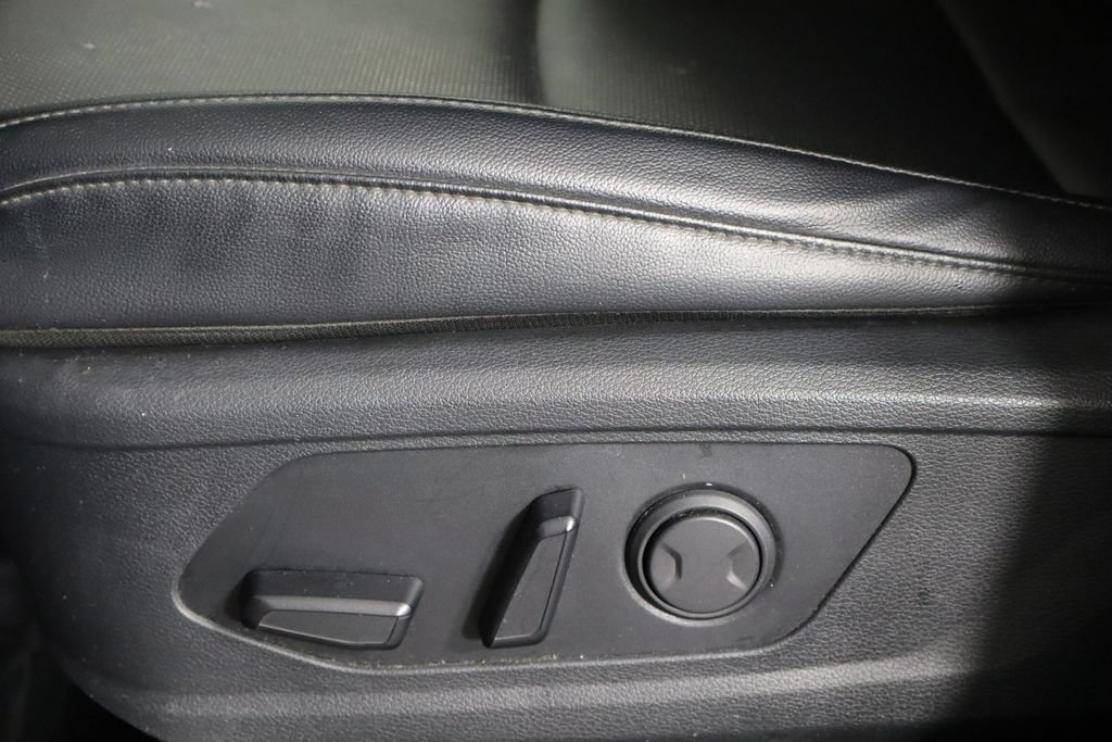 Used 2024 Kia Sportage EX FWD image 22