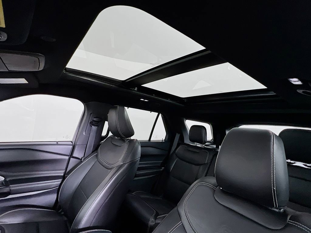 Used 2022 Ford Explorer ST w/ Equipment Group 401A image 22