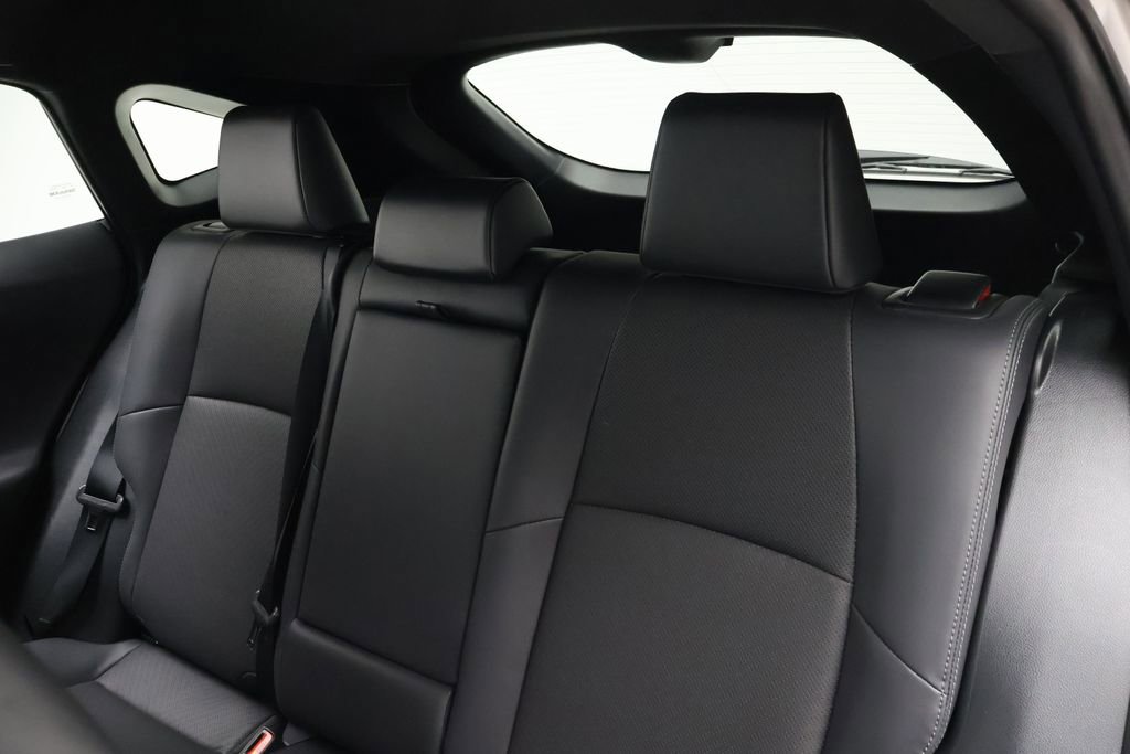 Certified 2024 Toyota Venza Limited image 18