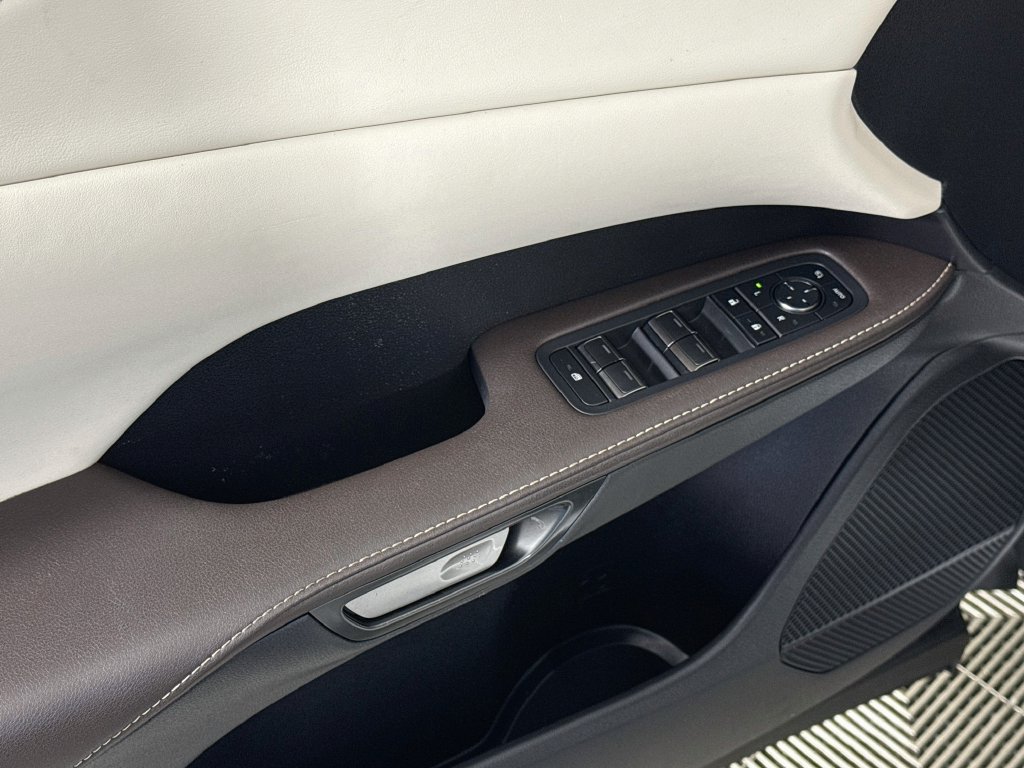 Certified 2023 Lexus RX 350 Premium Plus w/ Cold Area Package FWD image 18