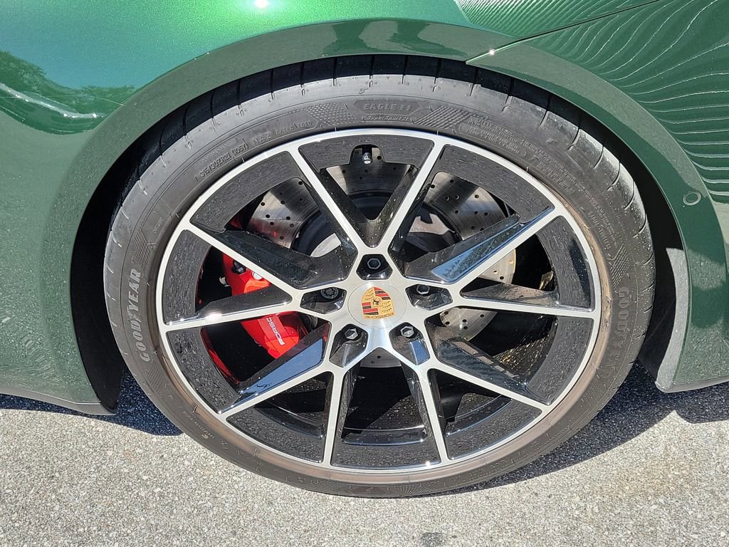 Certified 2026 Porsche 911 Carrera 4 GTS AWD/4WD image 11