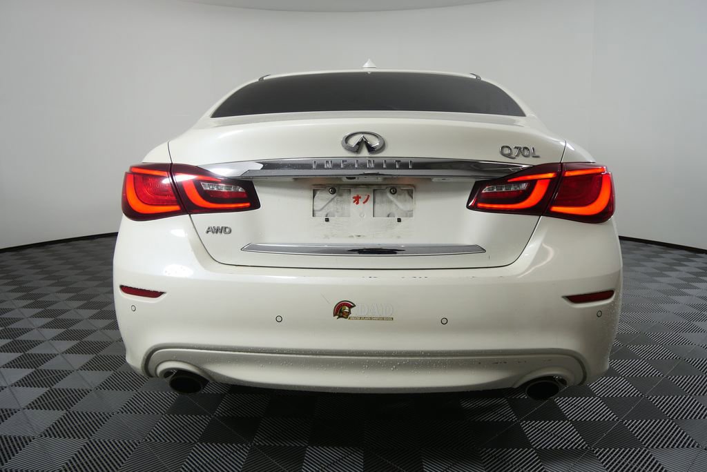 Used 2019 INFINITI Q70 L 3.7 image 4