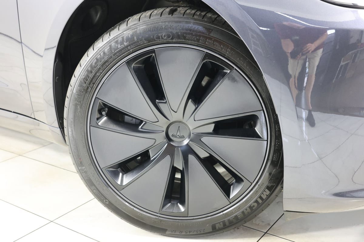 Used 2025 Tesla Model 3 RWD image 14