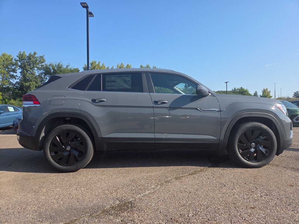 New 2026 Volkswagen Atlas Cross Sport SE AWD/4WD image 10