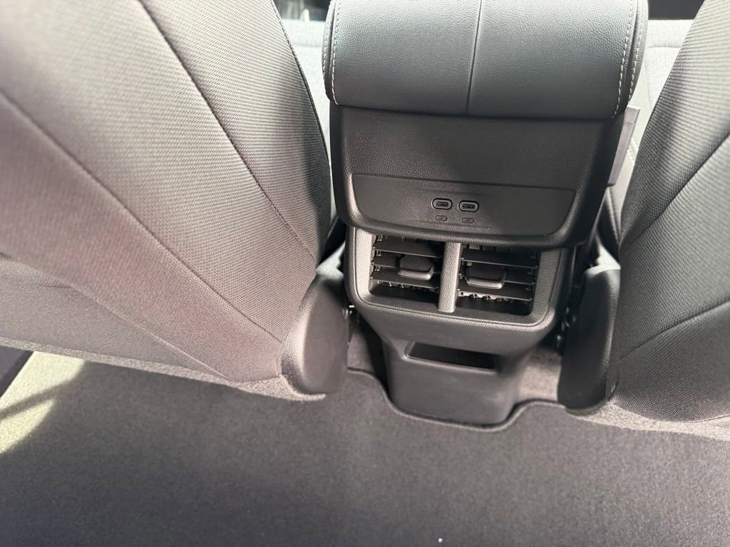 New 2026 GMC Terrain Elevation w/ Technology Package II FWD image 16